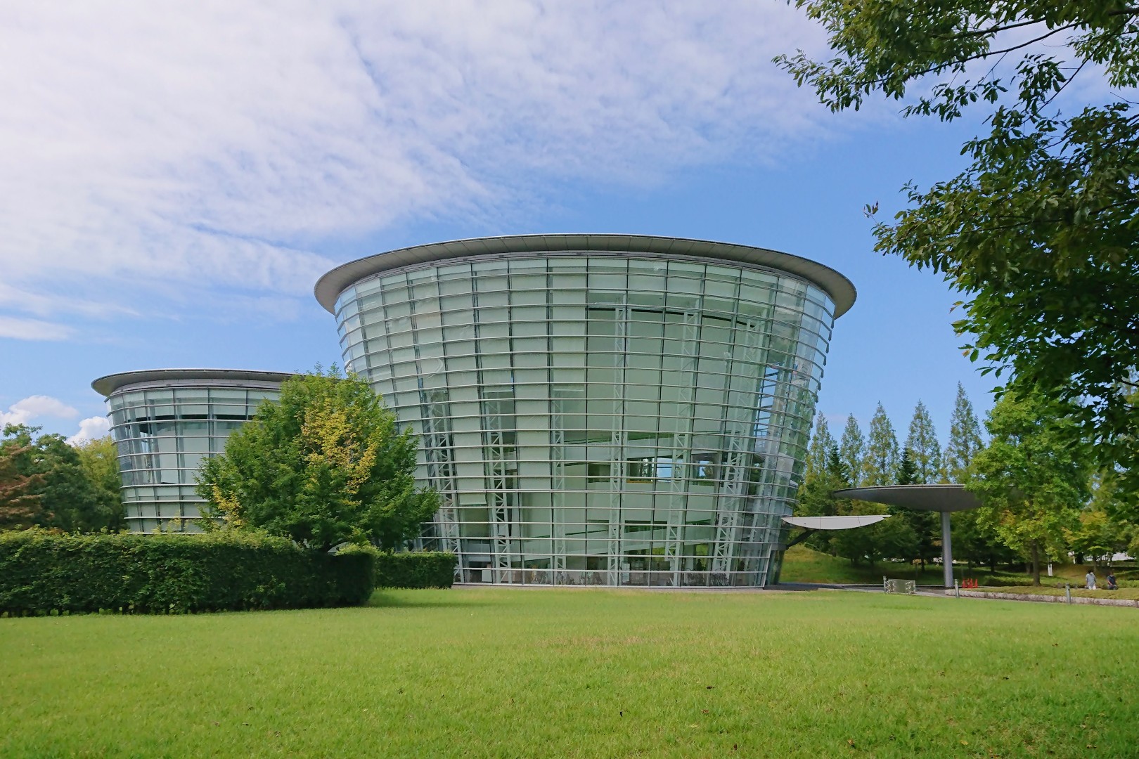 21 12 12開催 サンデーモーニング 福井の建築を語ろうトークツアー 福井市美術館 福井県立図書館編 のお知らせ 株式会社カウベル コーポレーション